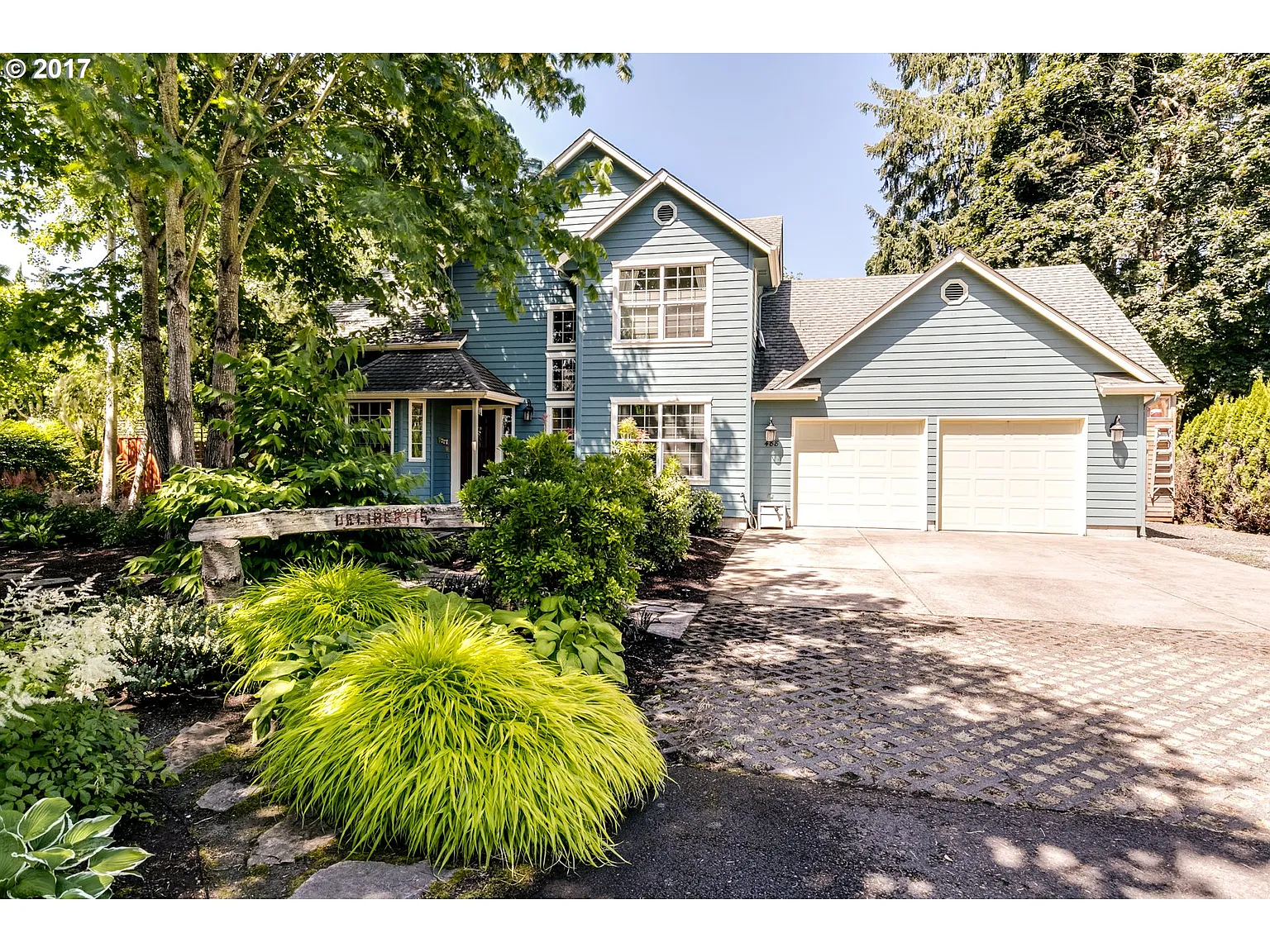 488 Spring Creek Dr photo 1