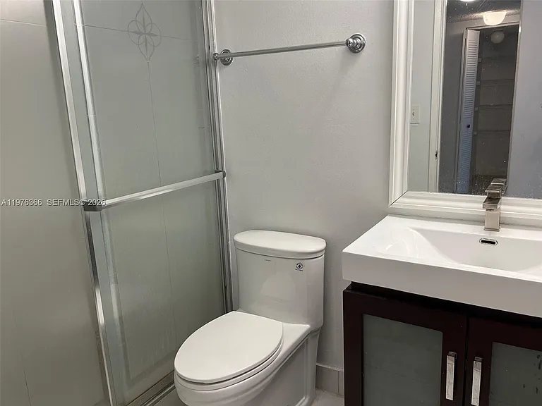 850 N Miami Ave #W-1808 — Photo 14