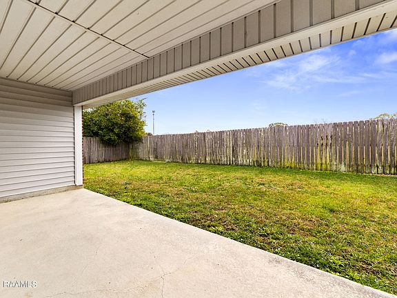4th image of 129 Wild Rose Ln