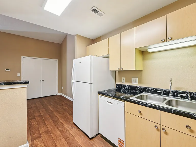 Westfield Thorngrove, LLC — Photo 59