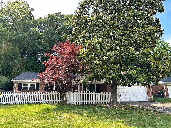 2nd image of 343 Stockton Dr