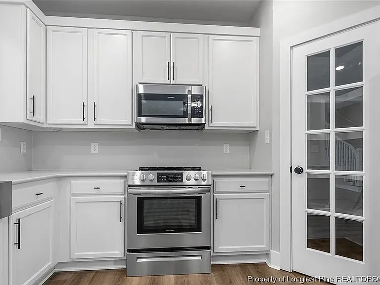 230 Marigold Ln — Photo 12