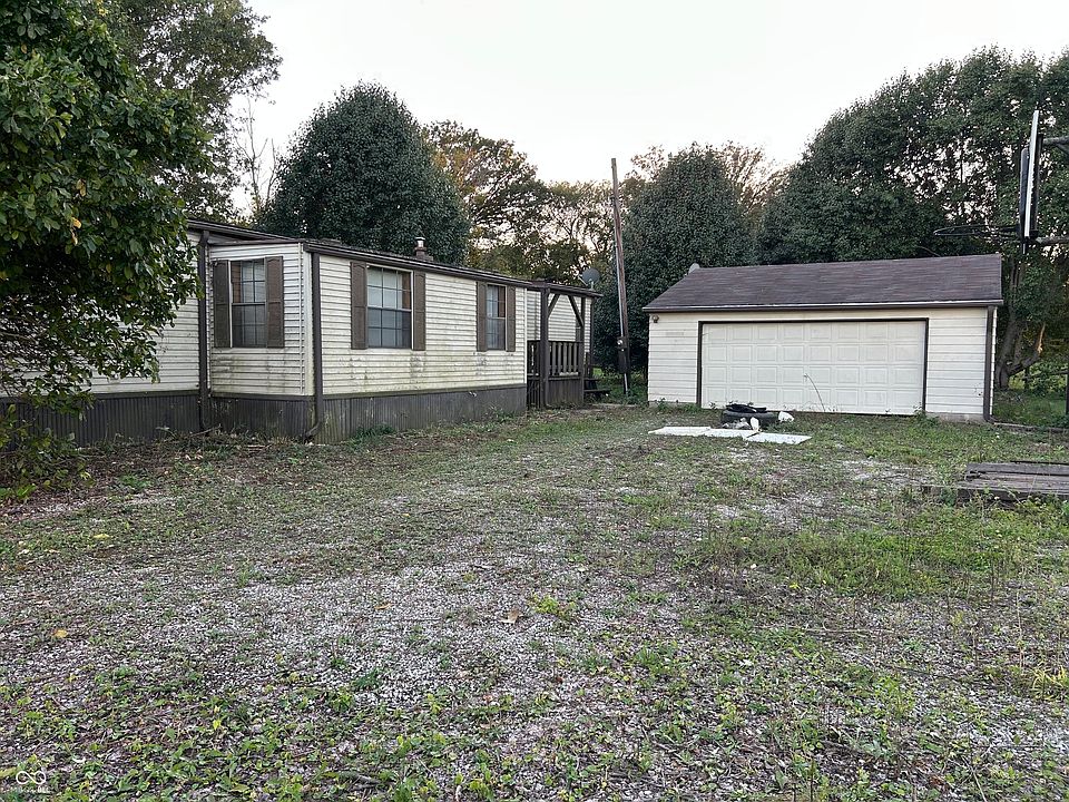 2nd image of 10612 N Mann Rd