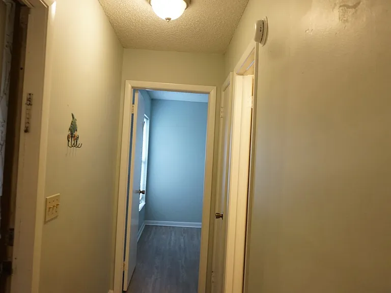 5492 Pinehaven Ct — Photo 5