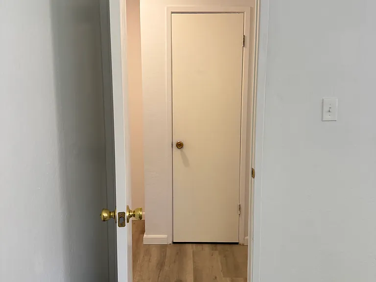 1912 Benita Dr #4 — Photo 3