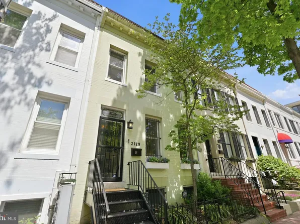 2129 Newport Pl NW, Washington, DC 20037