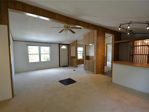5th image of 208 Hartzell Rd