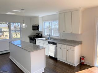 35 Cedar Grove Rd, Branchburg, NJ 08876