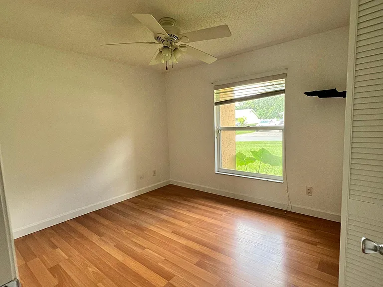 2320 Fawn Pl — Photo 13