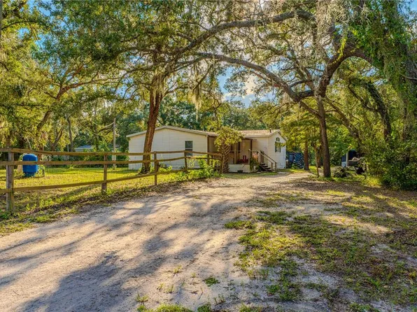 16327 Alliance Ln, Spring Hill, FL 34610