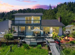 437 E Evans Dr, Tidewater, OR