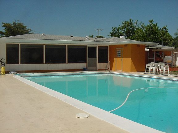 pool and 30` x 12` enclosed porch