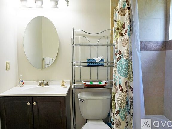 5th image of 4727 W Alabama St #104