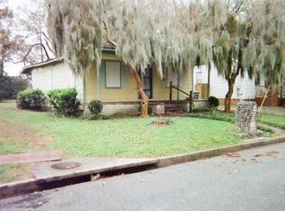 1007 W 53rd St, Savannah, GA 31405
