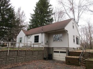 2906 Rosedale Ave, New Castle, PA 16105