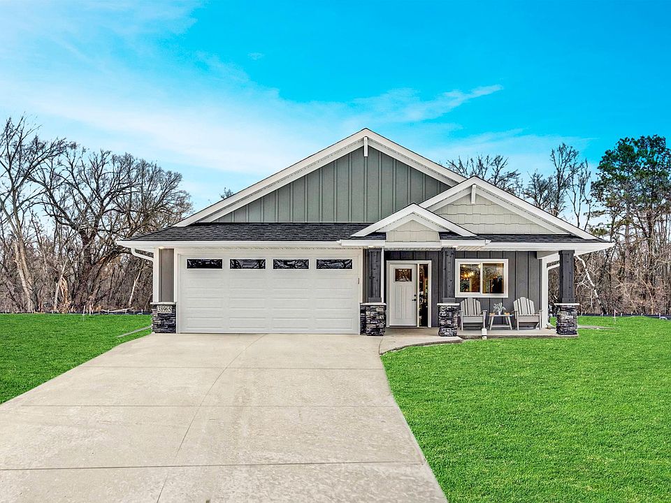 1st image of 38965 Elm Ct