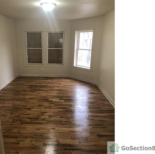 1st image of 214 S Lavergne Ave #1