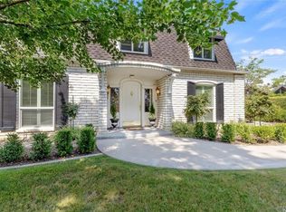540 N Powell Ct, Visalia, CA 93291