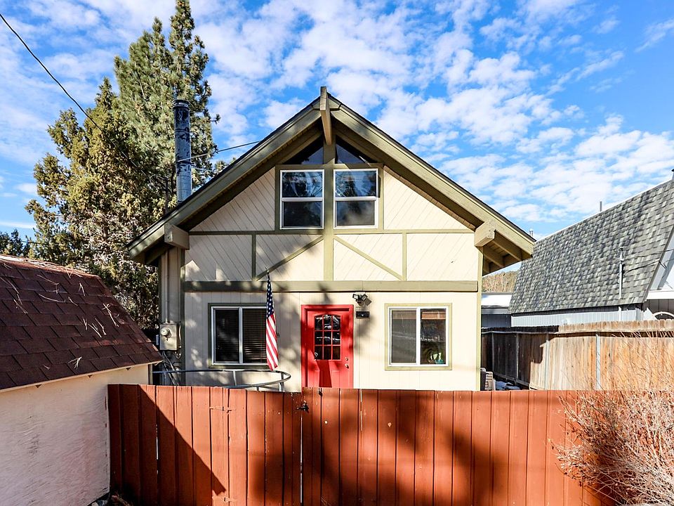 1st image of 2085 10th Ln