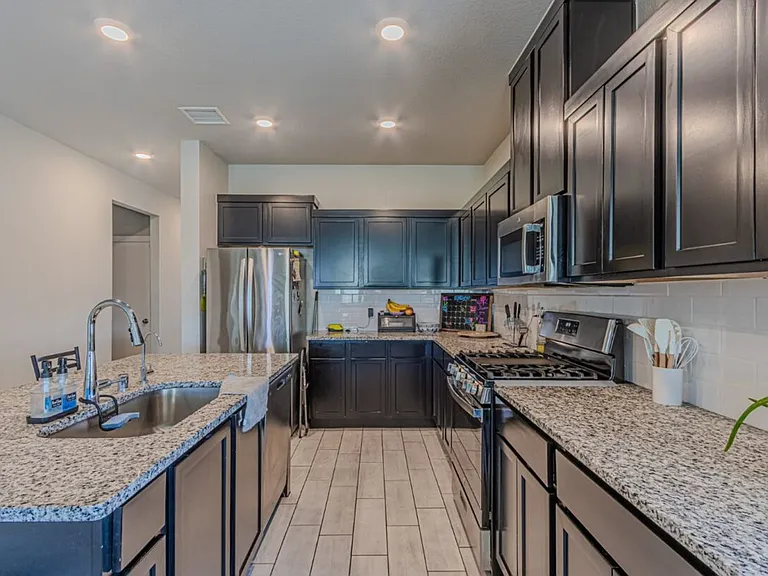 11102 Blazing Star Pl — Photo 22