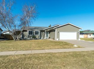 620 Lee Dr, West Salem, WI 54669