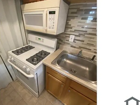 2587 Iverson St, Temple Hills, MD 20748