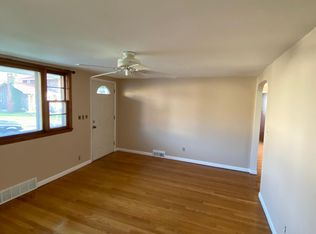 102 Mitchell Ave, Mattydale, NY 13211