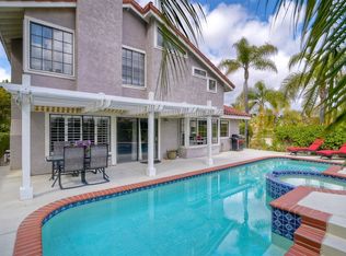 1825 Goldenrod Ln, Vista, CA 92081