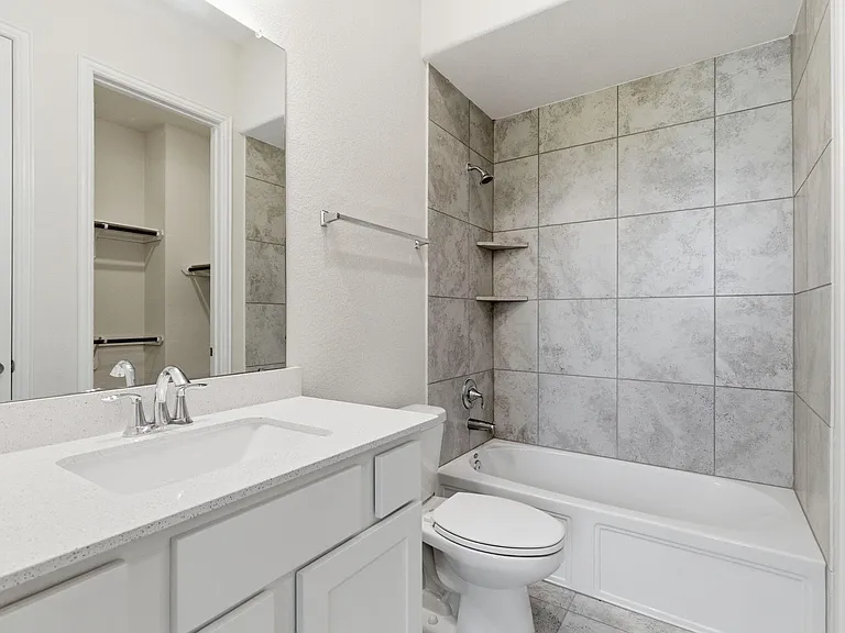 1413 Adell Rose Ln — Photo 17