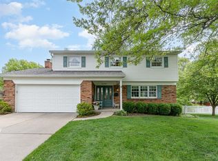 9290 Yellowwood Dr, Cincinnati, OH 45251