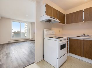 163 Maclaren St., Ottawa, ON K2P 2G4