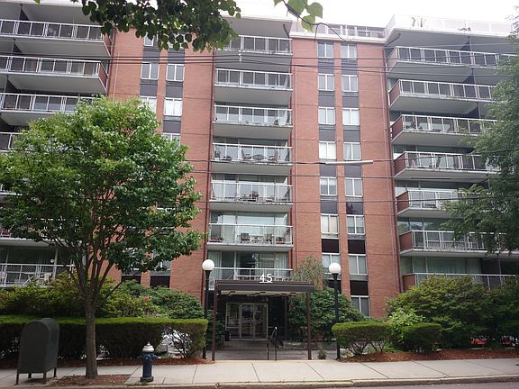2nd image of 45 Longwood Ave APT 203