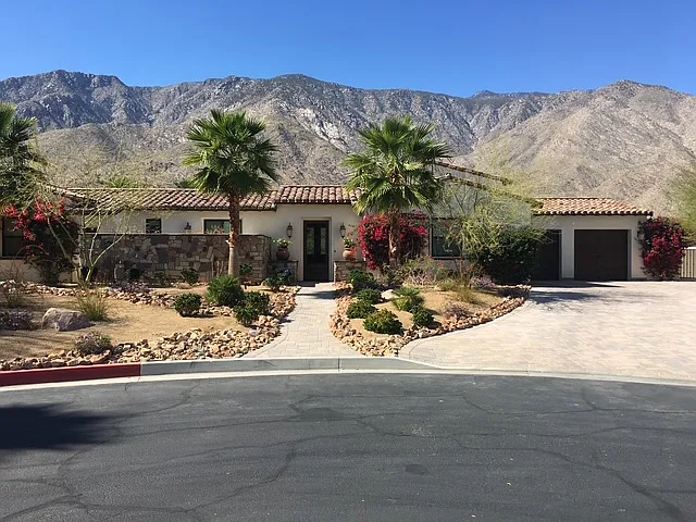 379 Bella Cara Way — Photo 46