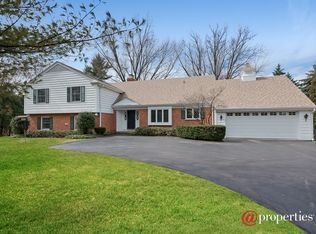 598 Golf Ln, Lake Forest, IL 60045