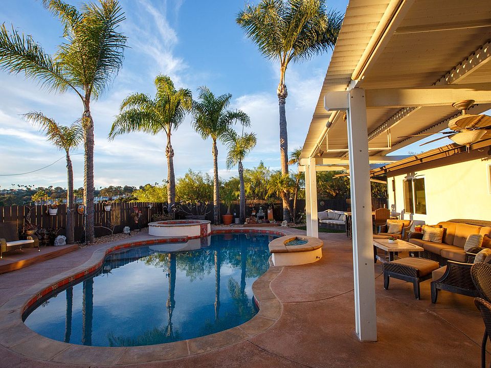1st image of 2452 Alto Cerro Cir