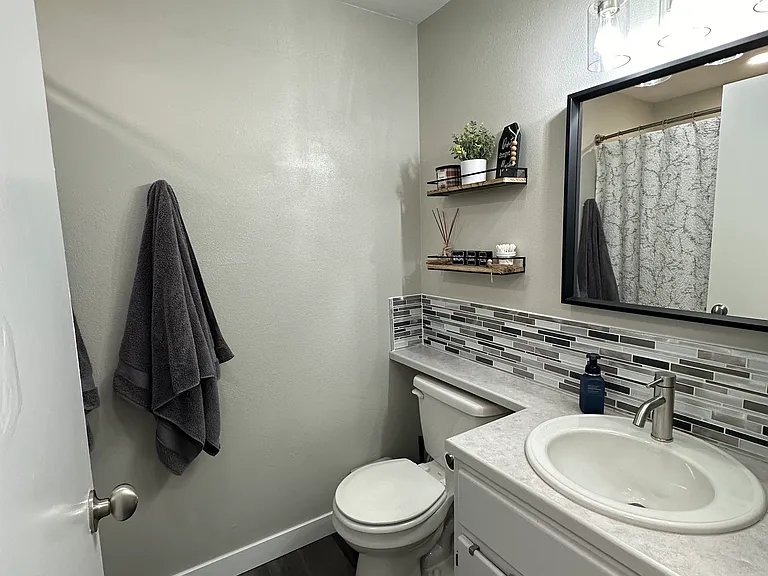 13505 NE 93rd Cir — Photo 6