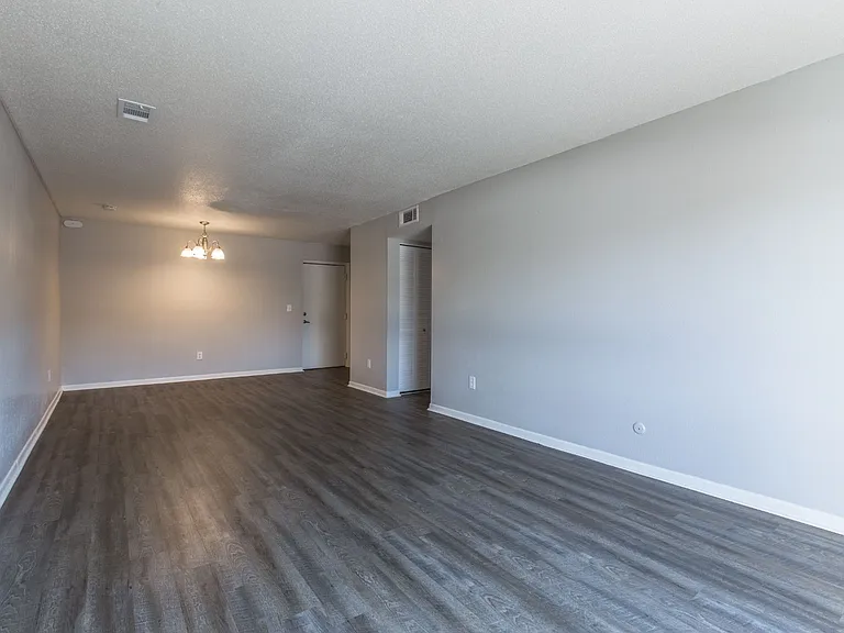 4141 Roanoke Rd — Photo 21