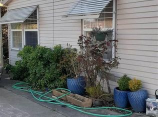 665 1st St, Gervais, OR 97026