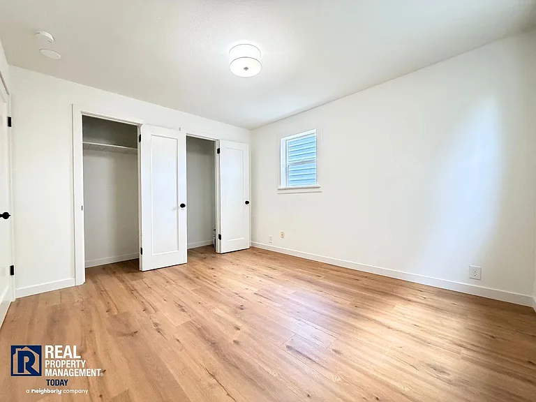 516 N K St LLC (Silver) — Photo 13