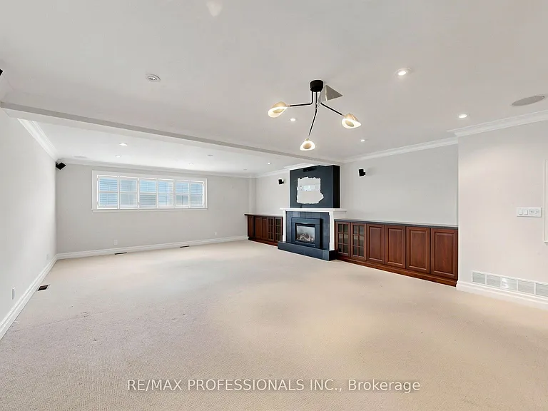 26 Abilene Dr — Photo 33