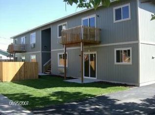 1312 Gregory Ave APT 4, Sunnyside, WA