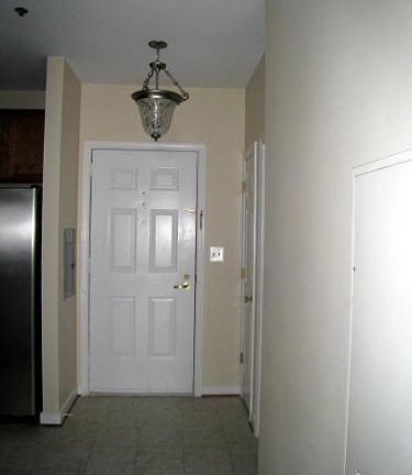 3rd image of 1641 International Dr Unit 408