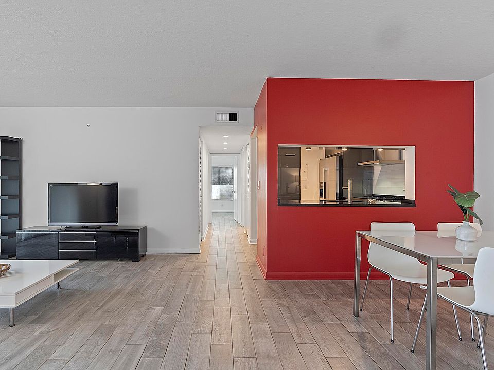 1st image of 1009 Green Pine Boulevard #A1