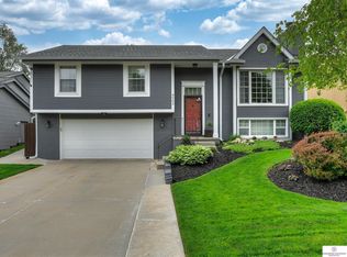 4963 S 162nd St, Omaha, NE 68135