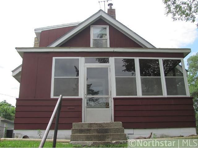 1st image of 42 Elizabeth St E