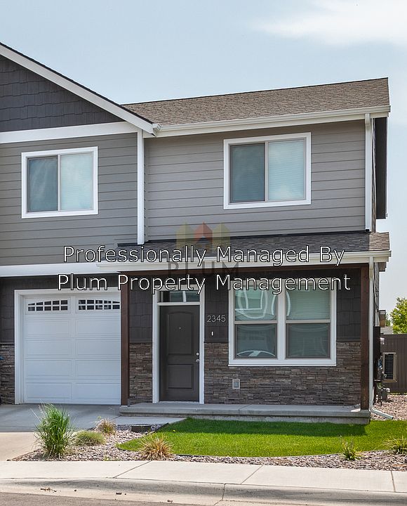 1st image of 2345 Aspen Grv