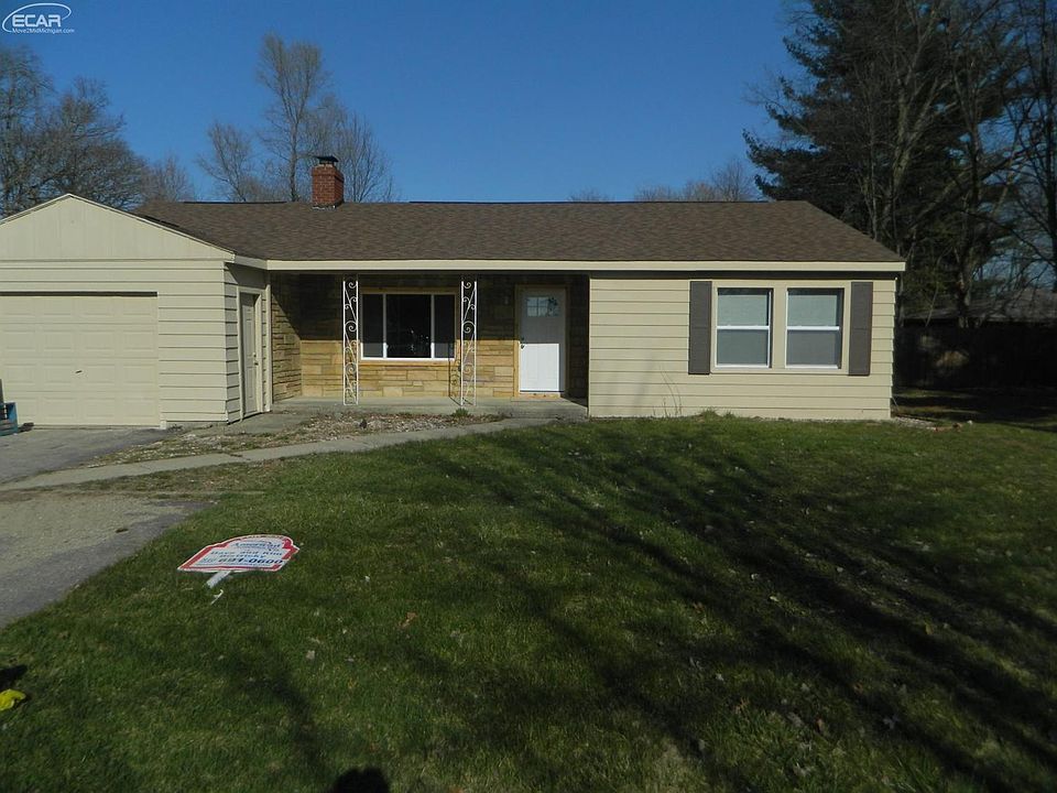 1st image of 3404 Blue Lake Dr