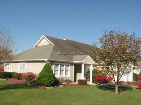 901 W Schumaker Manor Dr, Salisbury, MD 21804