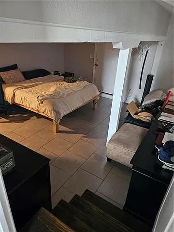 4 bed, 2.0 bath, 1460 sqft, $1,800 — Photo 4