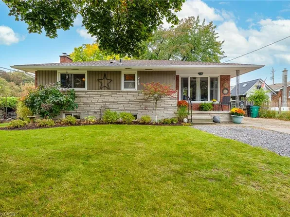 218 Montrose St S, Cambridge, ON N3H 2J2